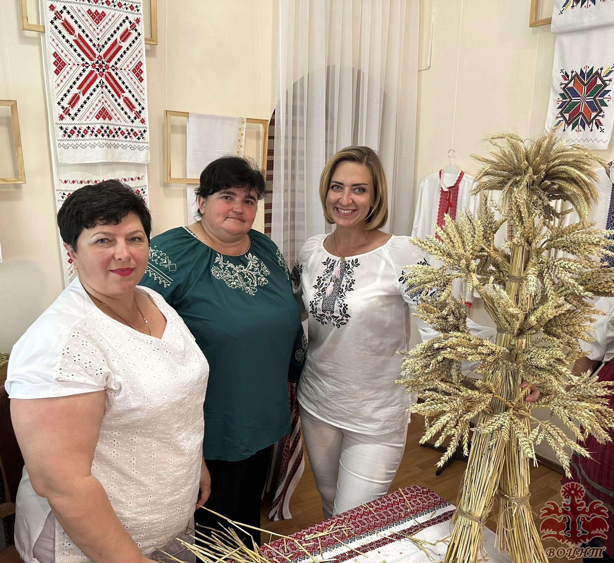 Мистецький проєкт «Колосок до колоска…» (Золото обжинкової квітки) присвяченого 32-й річниці незалежності України