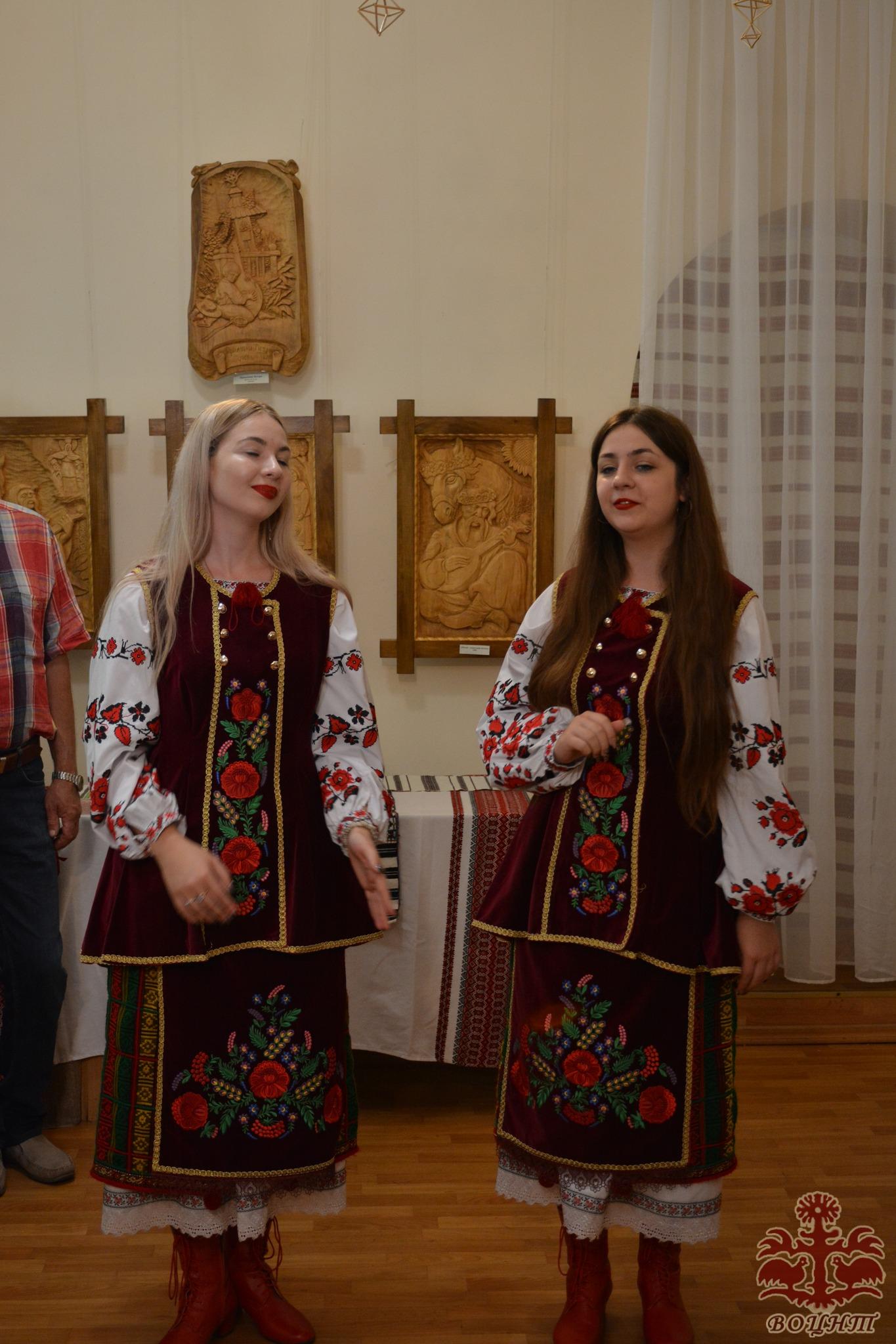 Персональна виставка «Український всесвіт Юрія Дяченка» заслуженого майстра народної творчості України з м.Гайсин